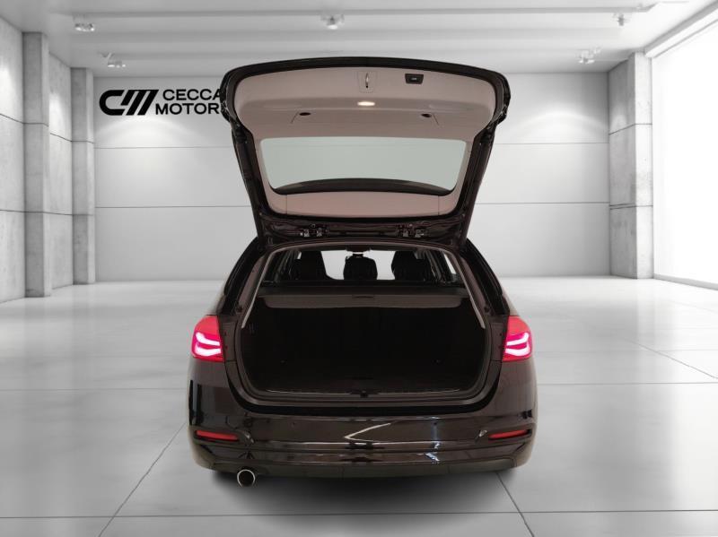 BMW Serie 3 Touring 318 d Steptronic