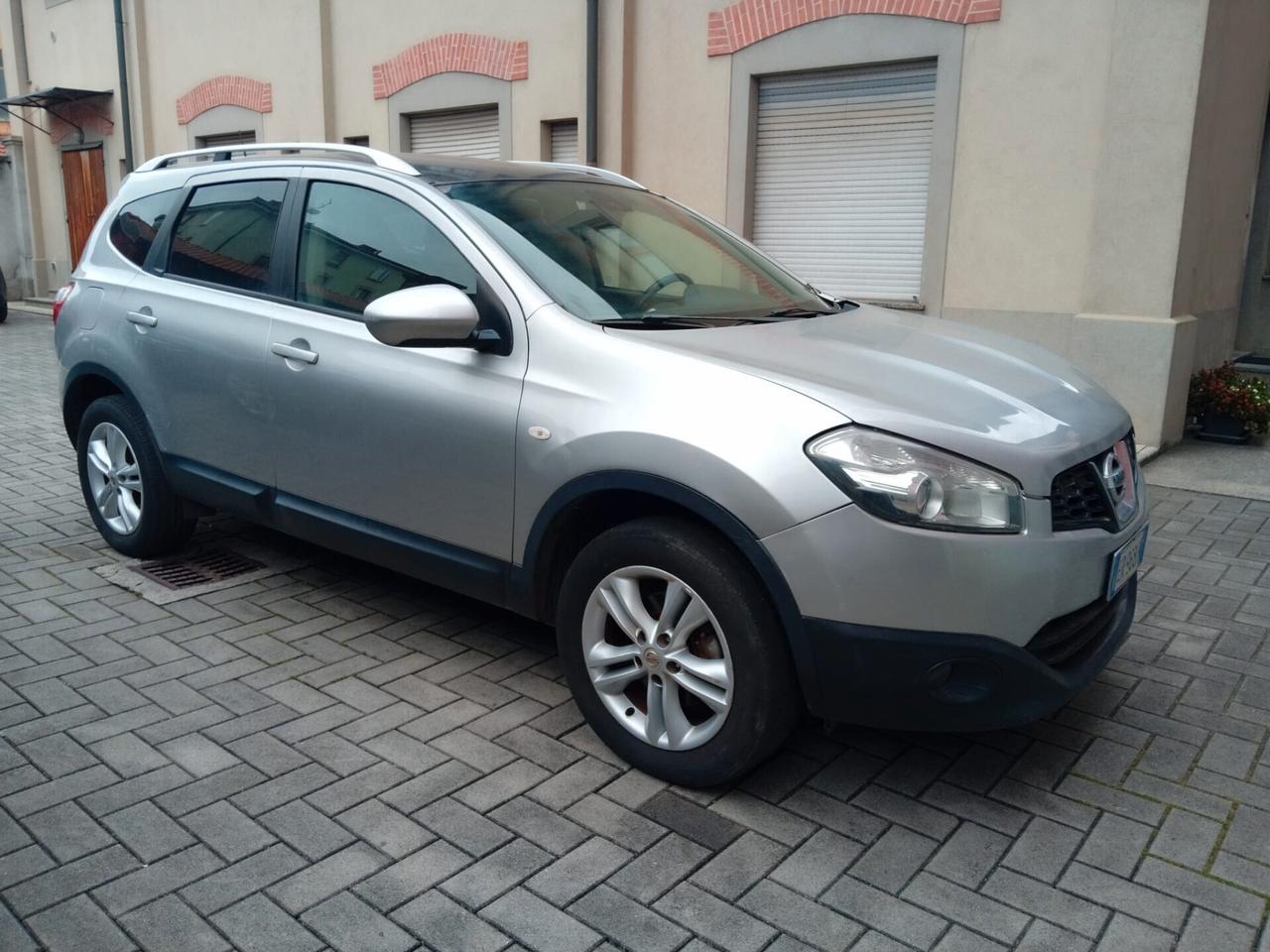 Nissan Qashqai PER EXPORT O COMMERCIANTI