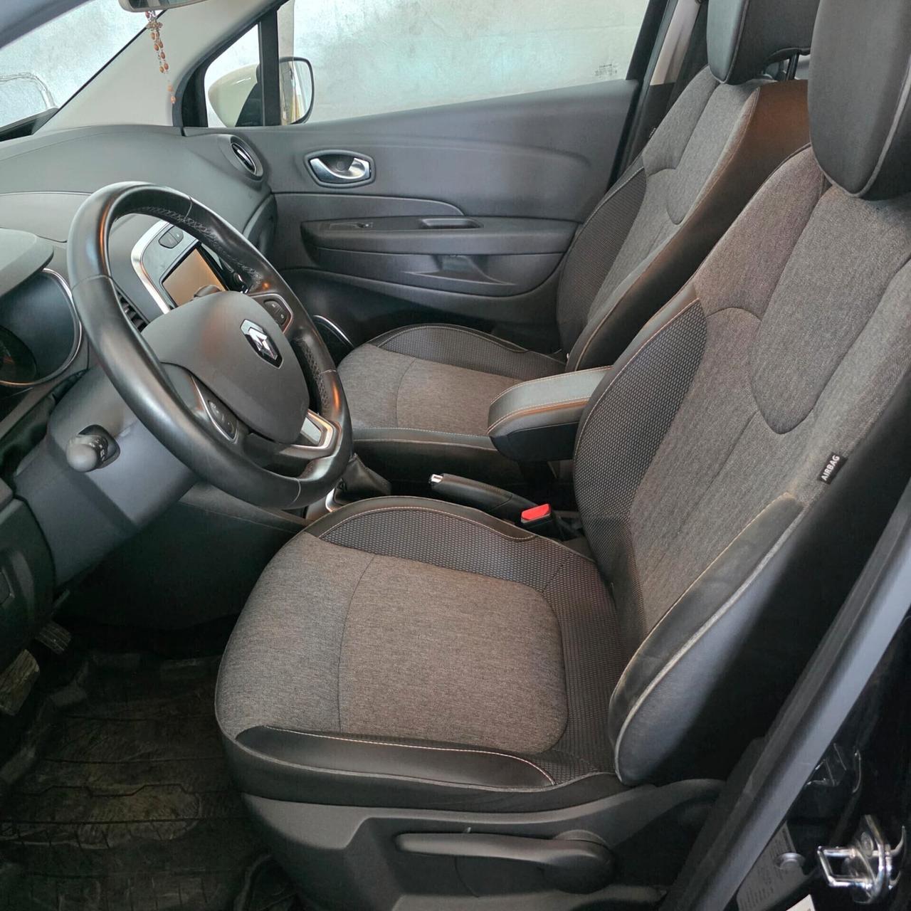 Renault Captur dCi 8V 90 CV Business EDC