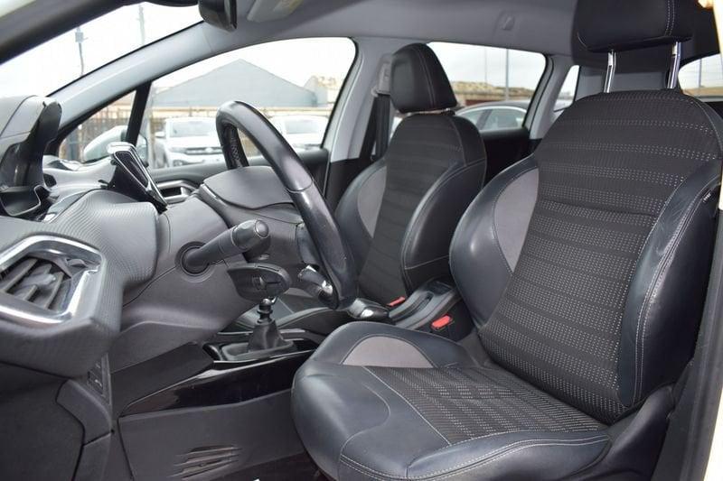 Peugeot 2008 BlueHDi 120 S&S Allure