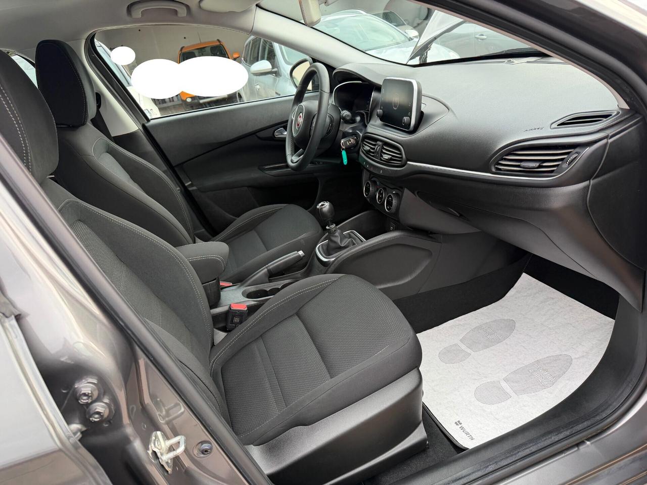 Fiat Tipo 1.6 M.JET 120 cv. 5 porte LOUNGE