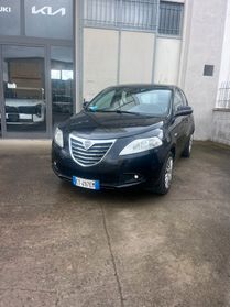 Lancia Ypsilon 1.2 69 CV 5 porte Elefantino