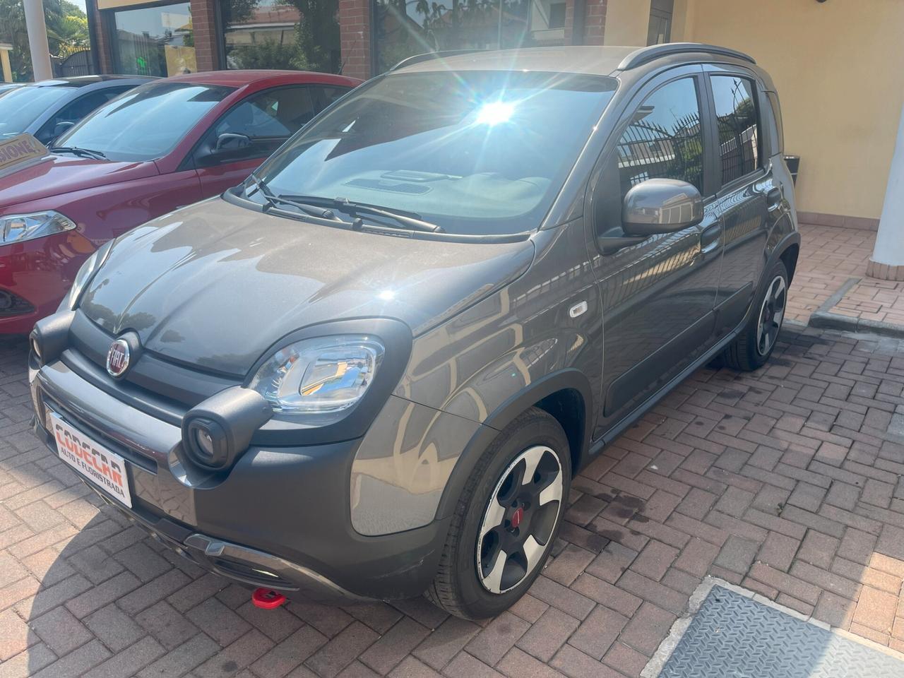 Fiat Panda 1.0 FireFly S&S Hybrid City Cross - Clima automatico - Fedinebbia - Touch screen