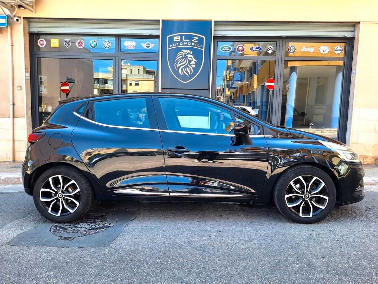 Renault Clio dCi 8V 75 CV Start&Stop 5 porte Energy Intens