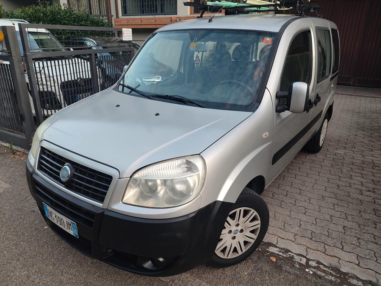 FIAT DOBLO 2007 A METANO DI CASA POCHI KM NUOVO