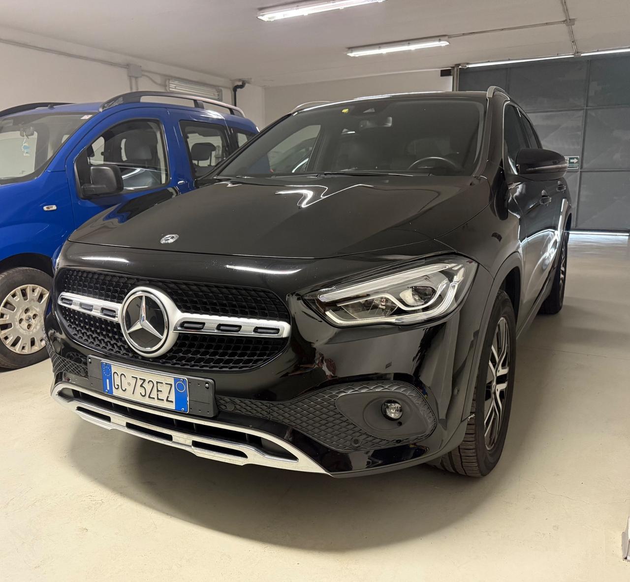 Mercedes-benz GLA 200 Automatic Executive