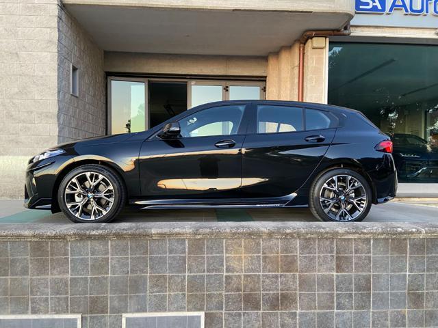 BMW 118 d 5p. Msport M PERFORMANCE KM 0