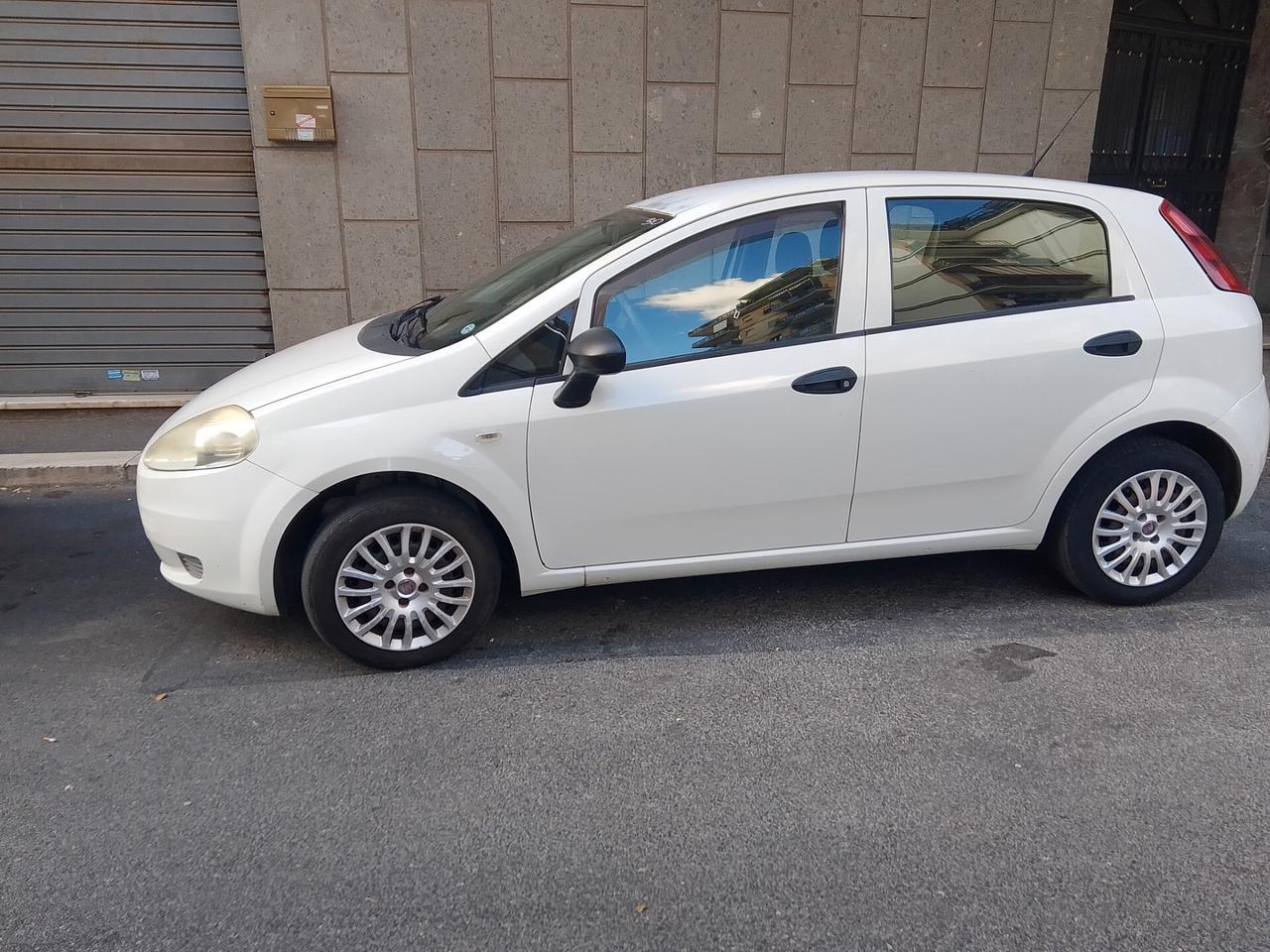 Fiat Grande Punto 1.3 MJT 75 CV 5 porte S&S Actual