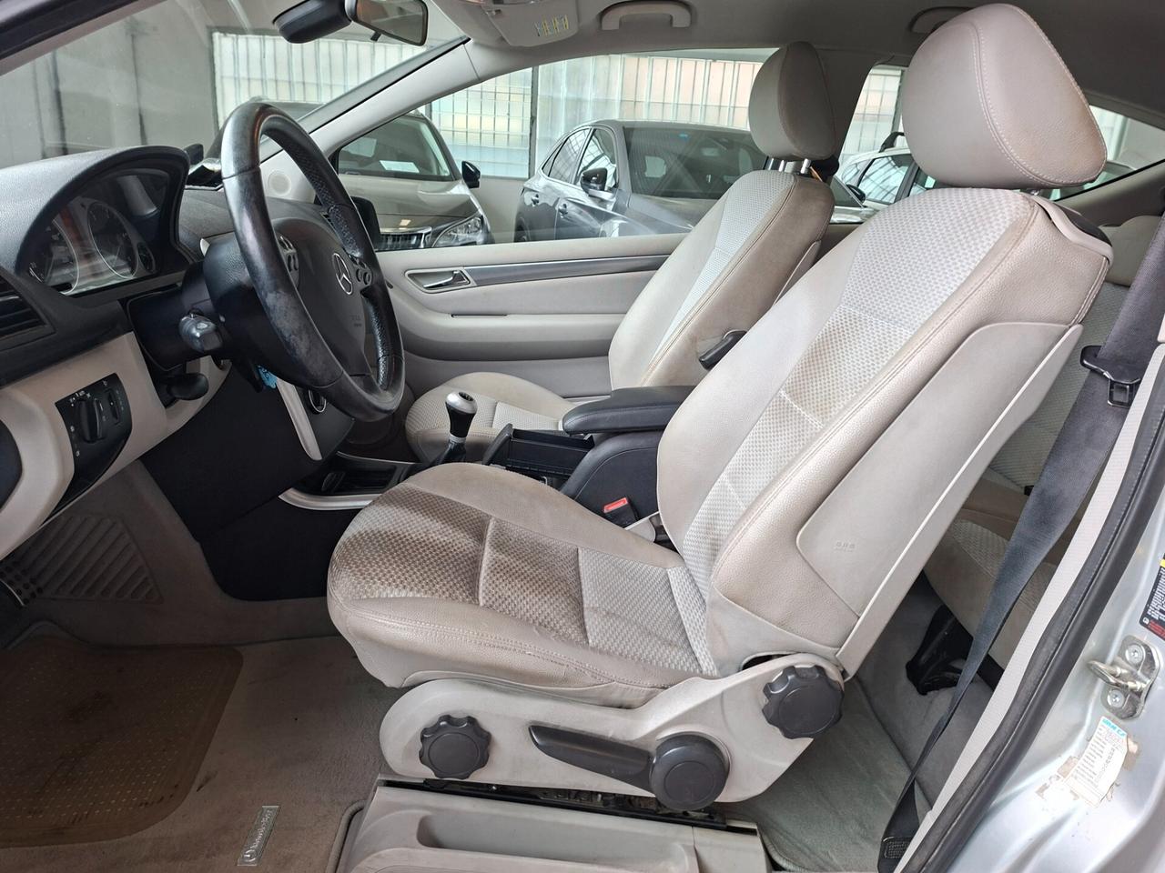 Mercedes-Benz A 180 COUPE' DA NEOPATENTATI