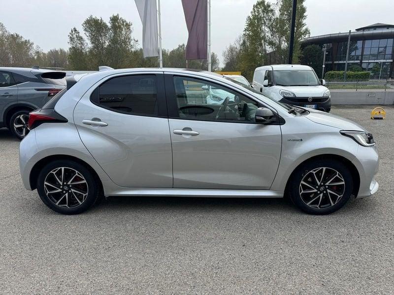 Toyota Yaris 1.5 Hybrid 5 porte Lounge