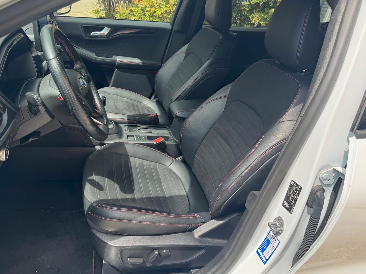 FORD KUGA 1.5 ECOBLUE 120 CV 2WD ST-LINE FULL