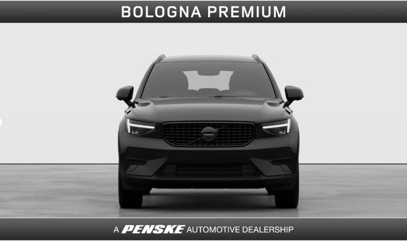 Volvo XC40 B4 automatico Plus Black Edition