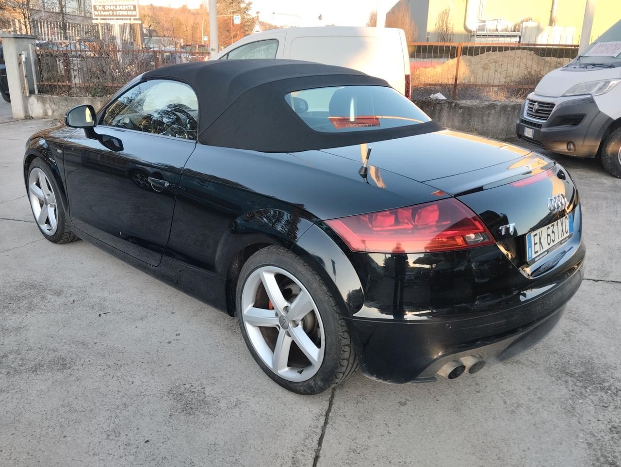 Audi TT Roadster 2.0 TDI quattro S-Line