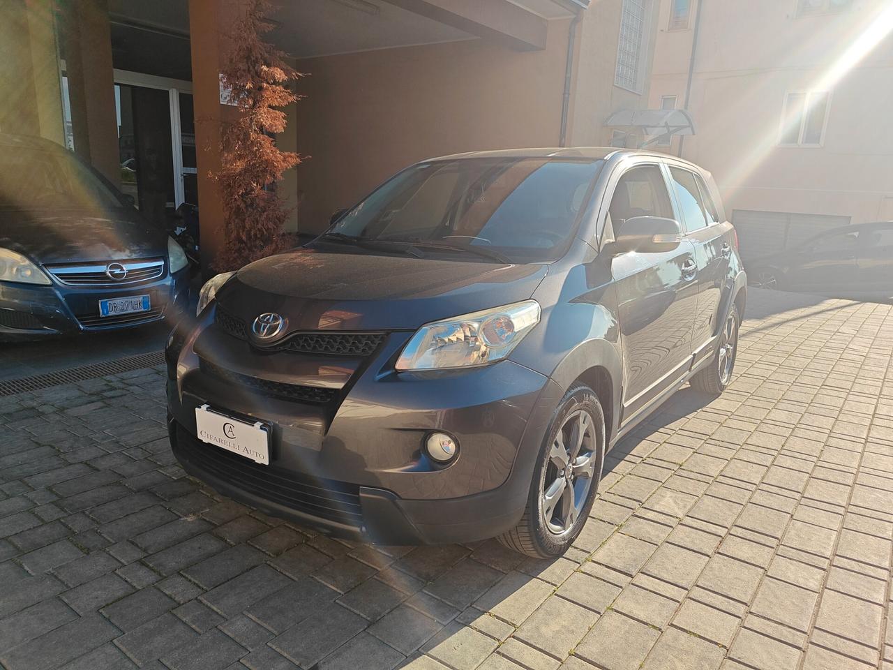 Toyota Urban Cruiser 1.4 D-4D AWD