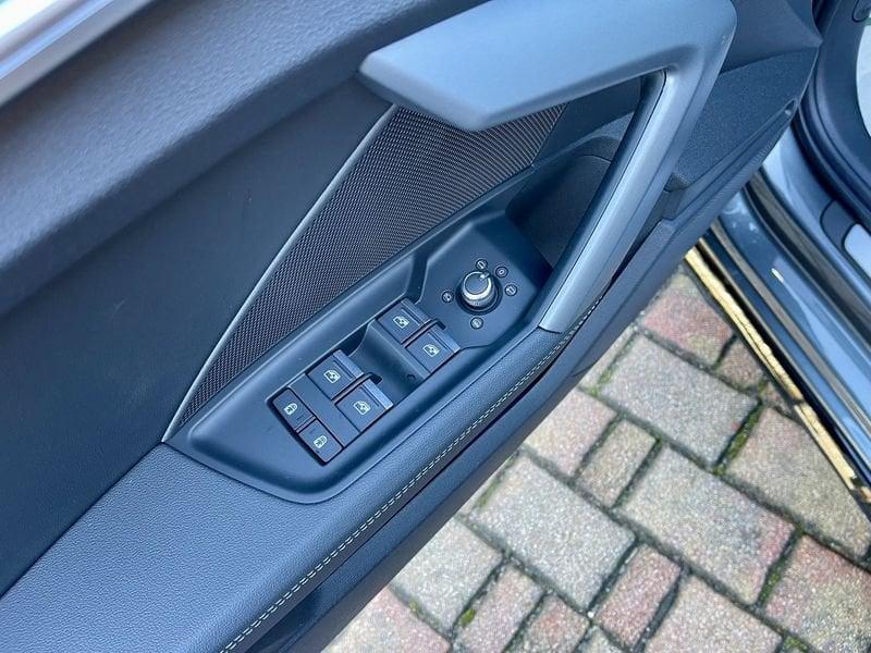 Audi A3 S3 Sportback 2.0 tfsi quattro s-tronic - KM0