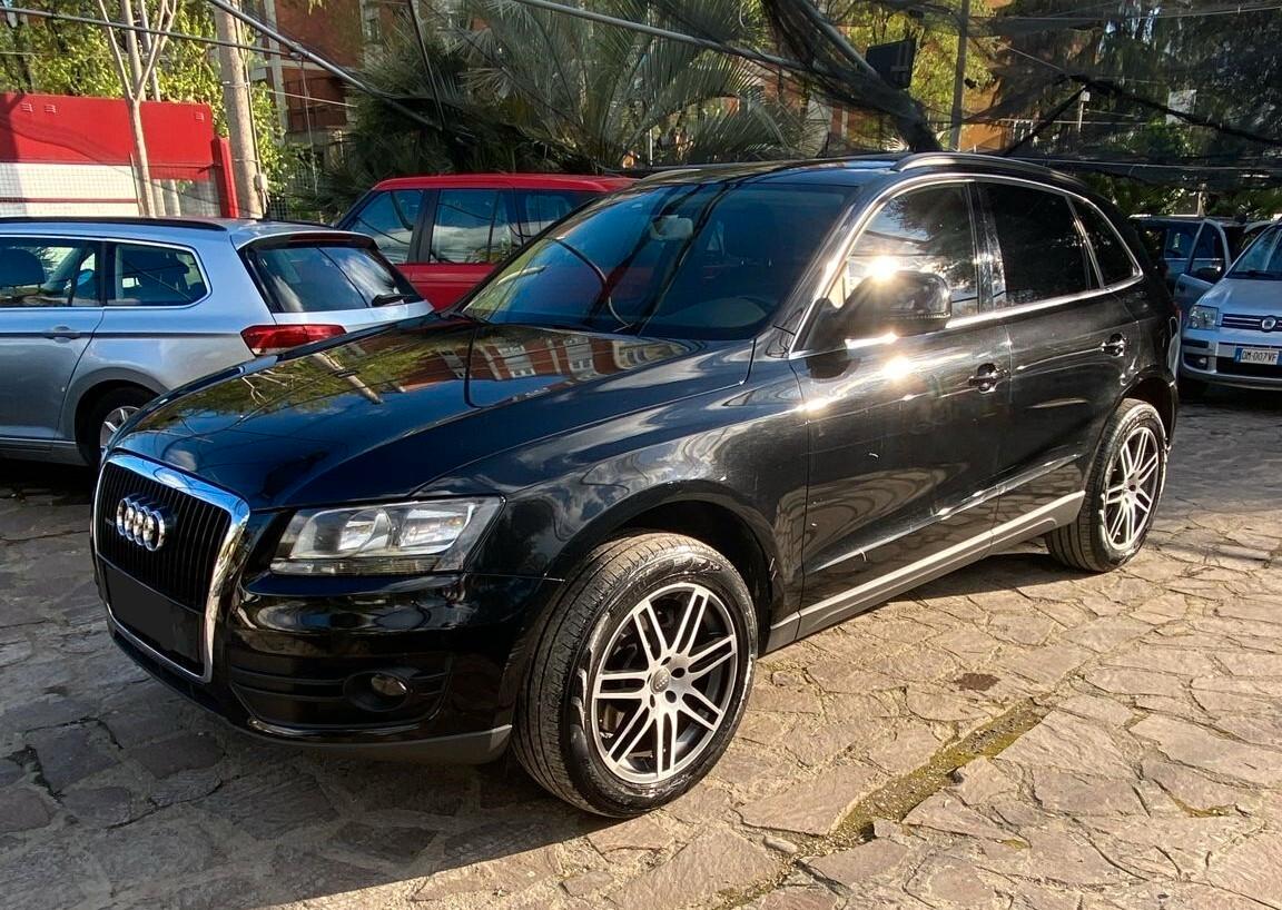 Audi Q5 3.2 V6 FSI quattro S tronic Adv. Plus