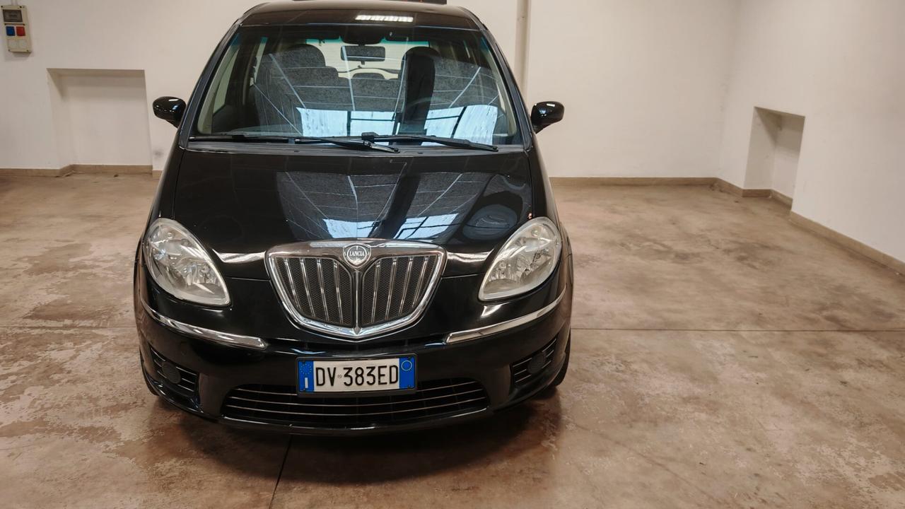 Lancia MUSA 1.4 16V EURO 5 Oro