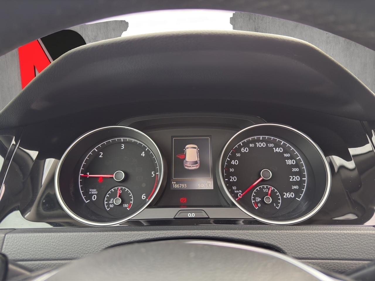 Volkswagen Golf 1.6 TDI 110 CV 5p. Sport Edition R LINE