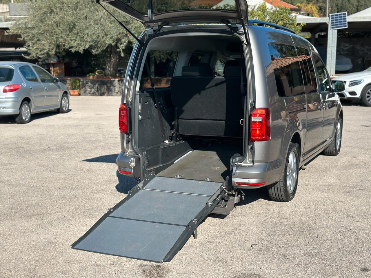 Volkswagen Caddy Pianale Ribassato 2.0 TDI 102 CV Highline Maxi