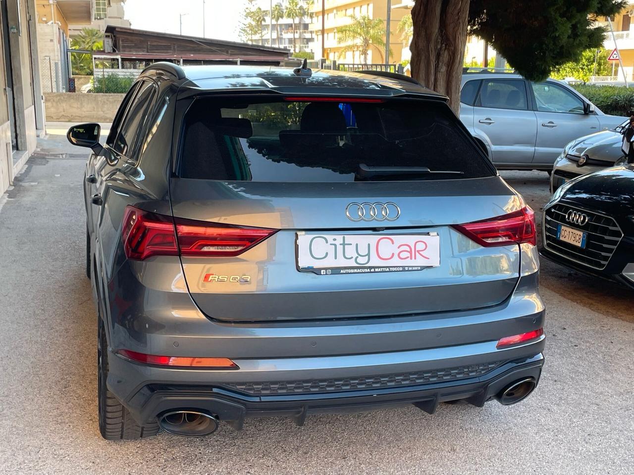 Audi Q3 RS Q3 quattro S tronic