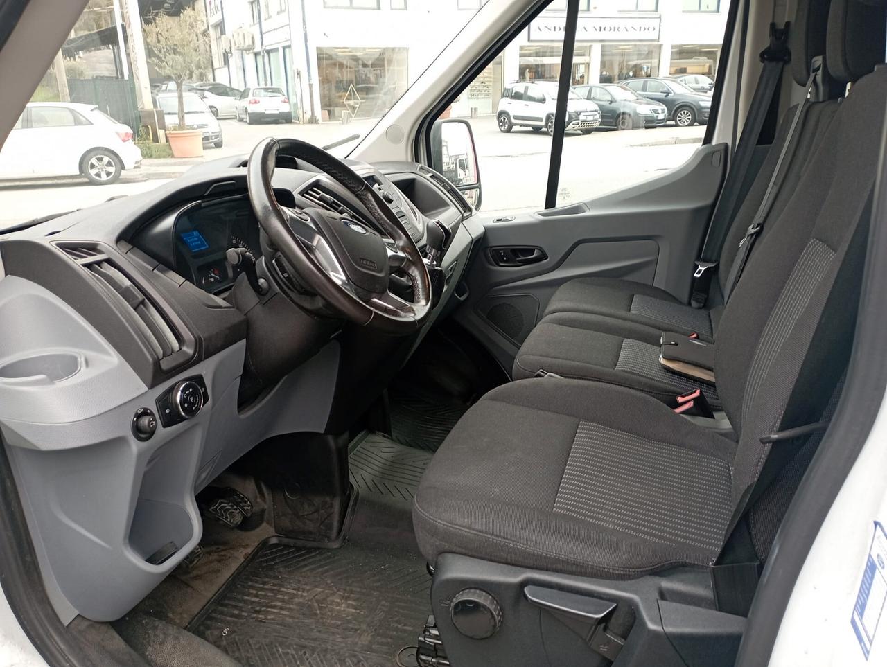 Ford Transit FORD TRANSIT FURGONATO CON RUOTE GEMELLATE POSTERIORI