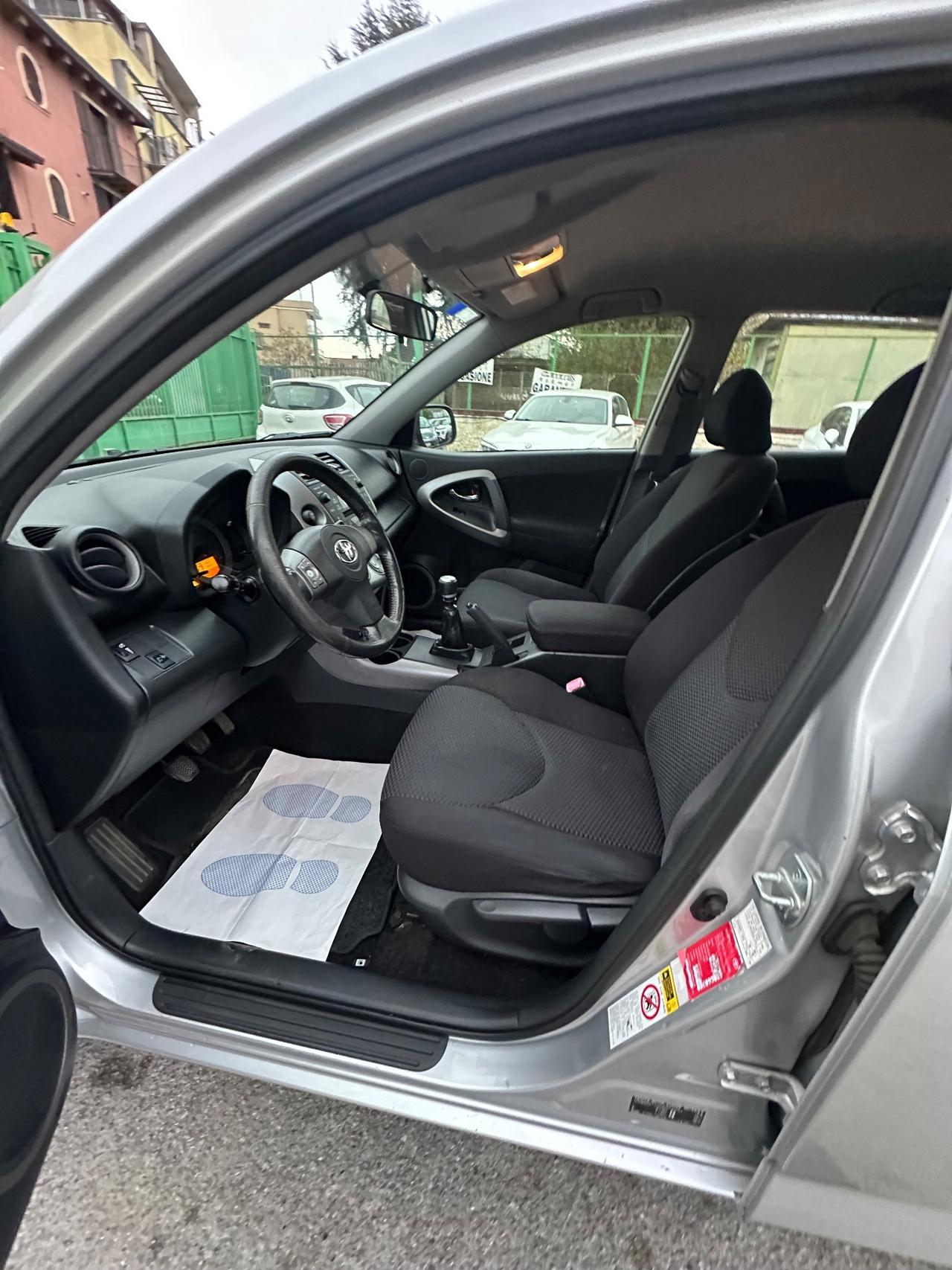 Toyota RAV 4 RAV4 2.2 D-4D 136 CV Luxury