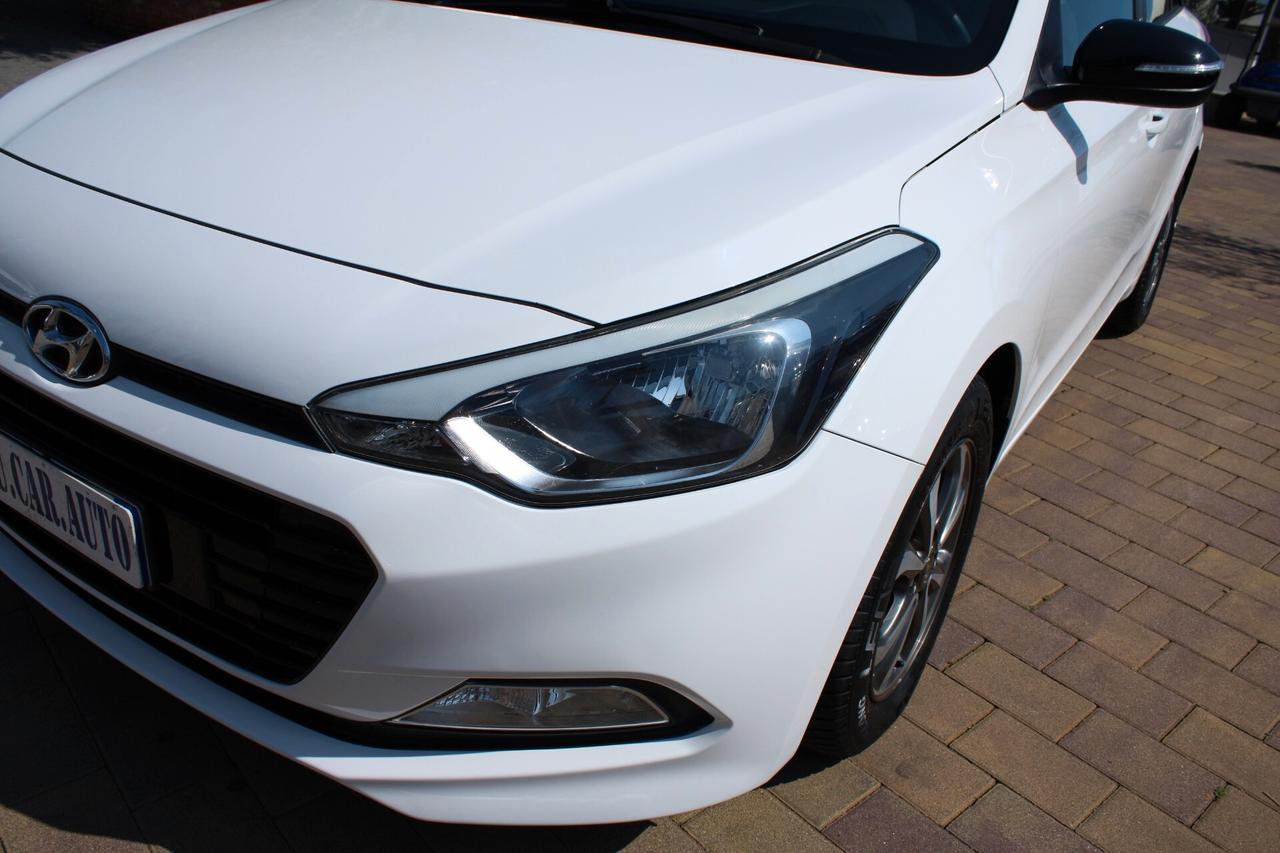 Hyundai i20 1.1 CRDi 12V 5 porte Comfort