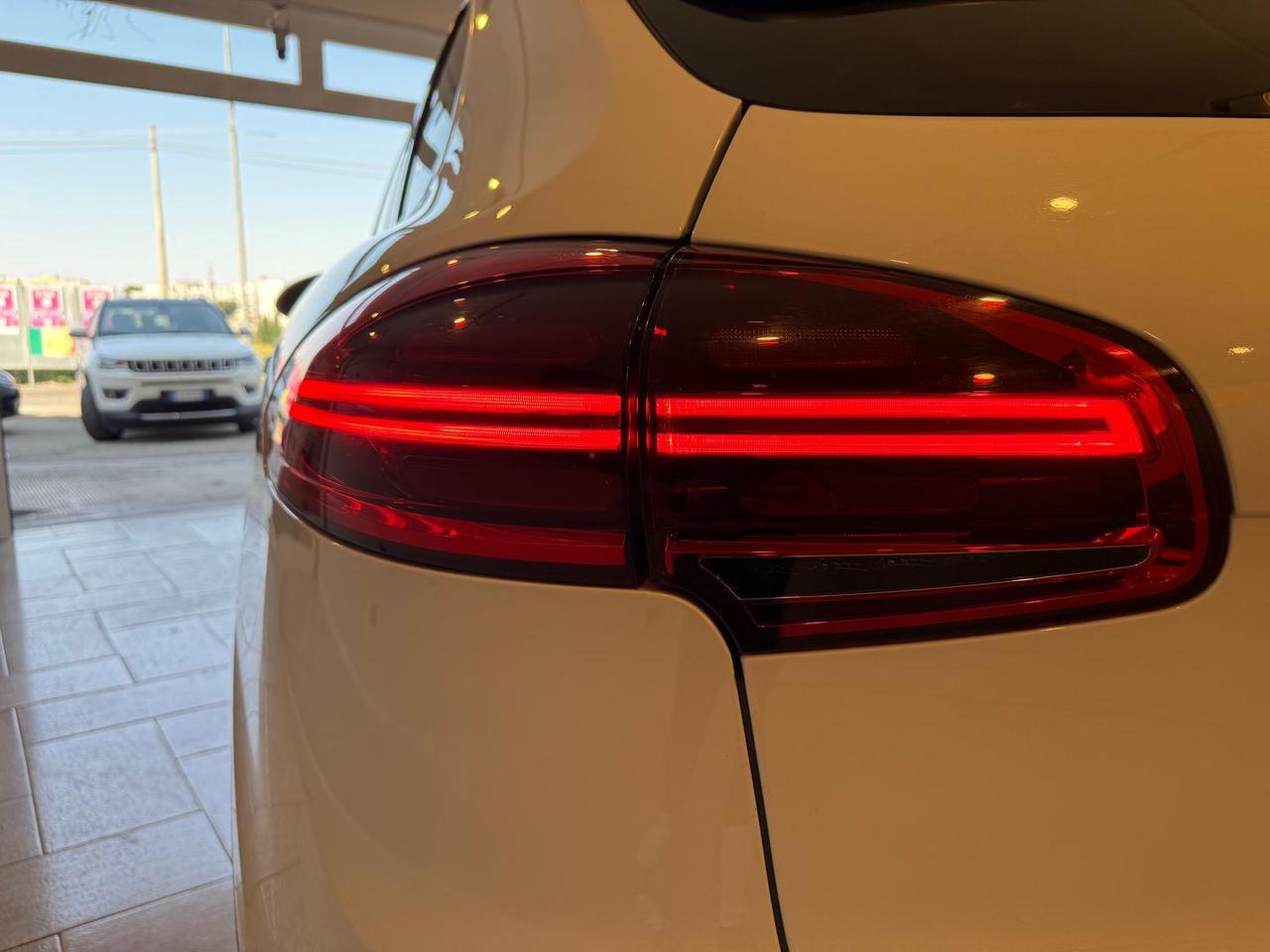 Porsche Cayenne 3.0 Diesel Platinum #6049