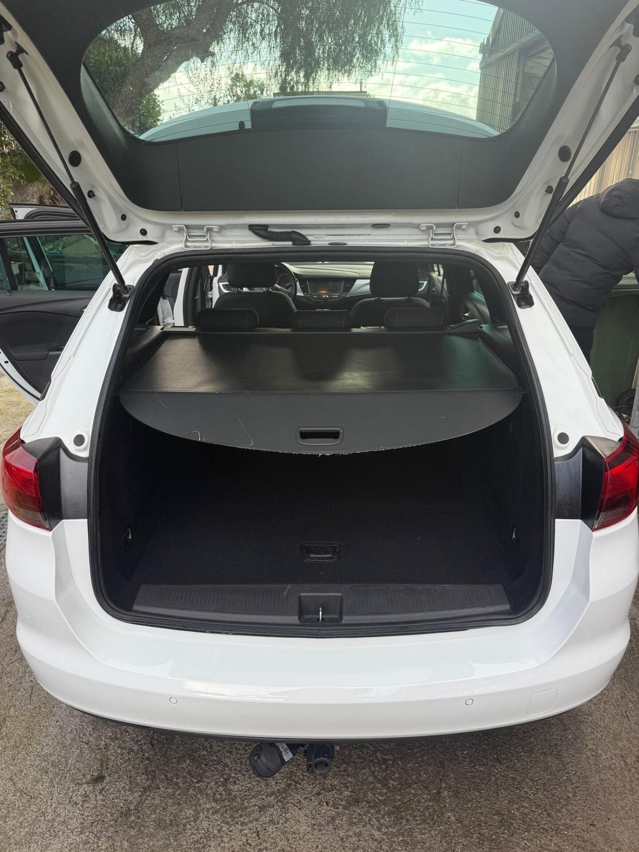 Opel Astra 1.5 CDTI 122 CV S&S AT9 Sports Tourer Ultimate