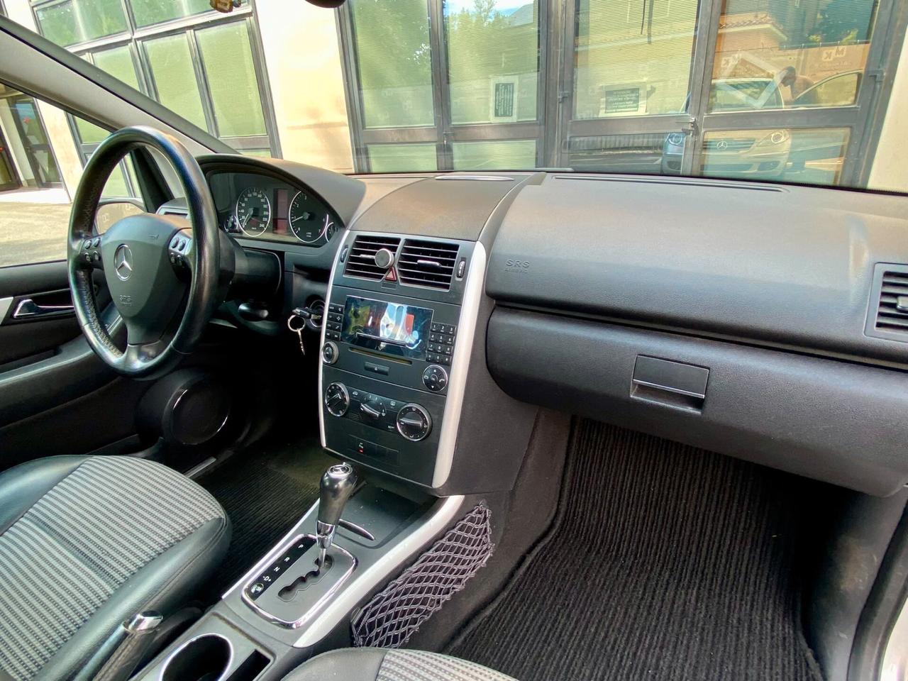 Mercedes-Benz A 200 TURBO AVANTGARDE- AUTOMATICA- SI ZTL!! GARANZIA