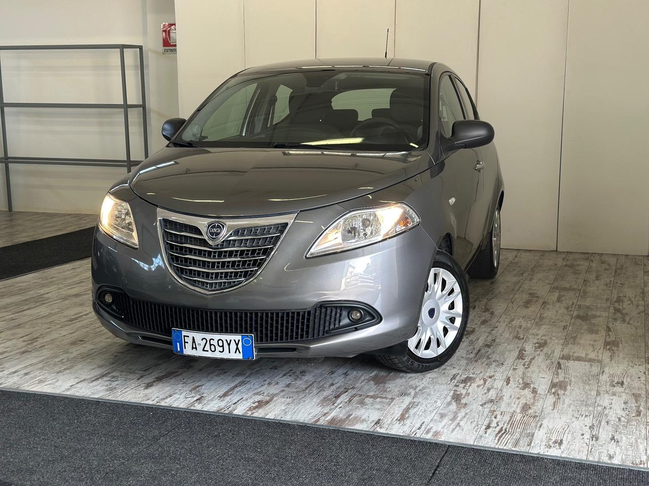 Lancia Ypsilon 1.2 Benzina 69 CV 5 porte Ok Neopatentati