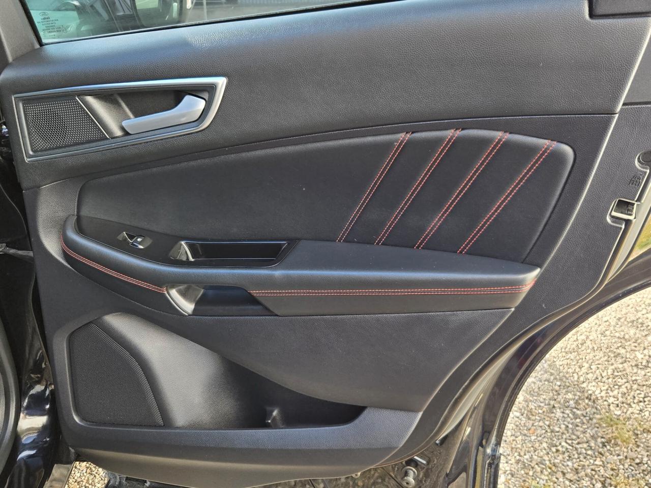 Ford Edge 2.0D ST-LINE 4x4 FULL OPTIONAL GANCIO TRAINO TETTO APRIBILE