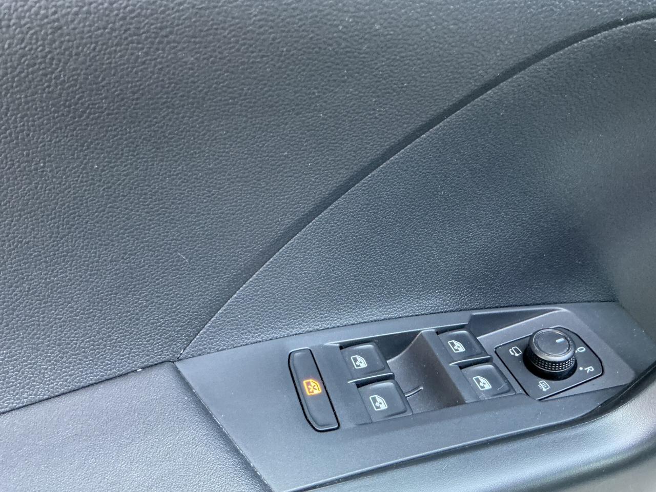 Volkswagen T-Cross 1.0 Benzina Cambio Automatico