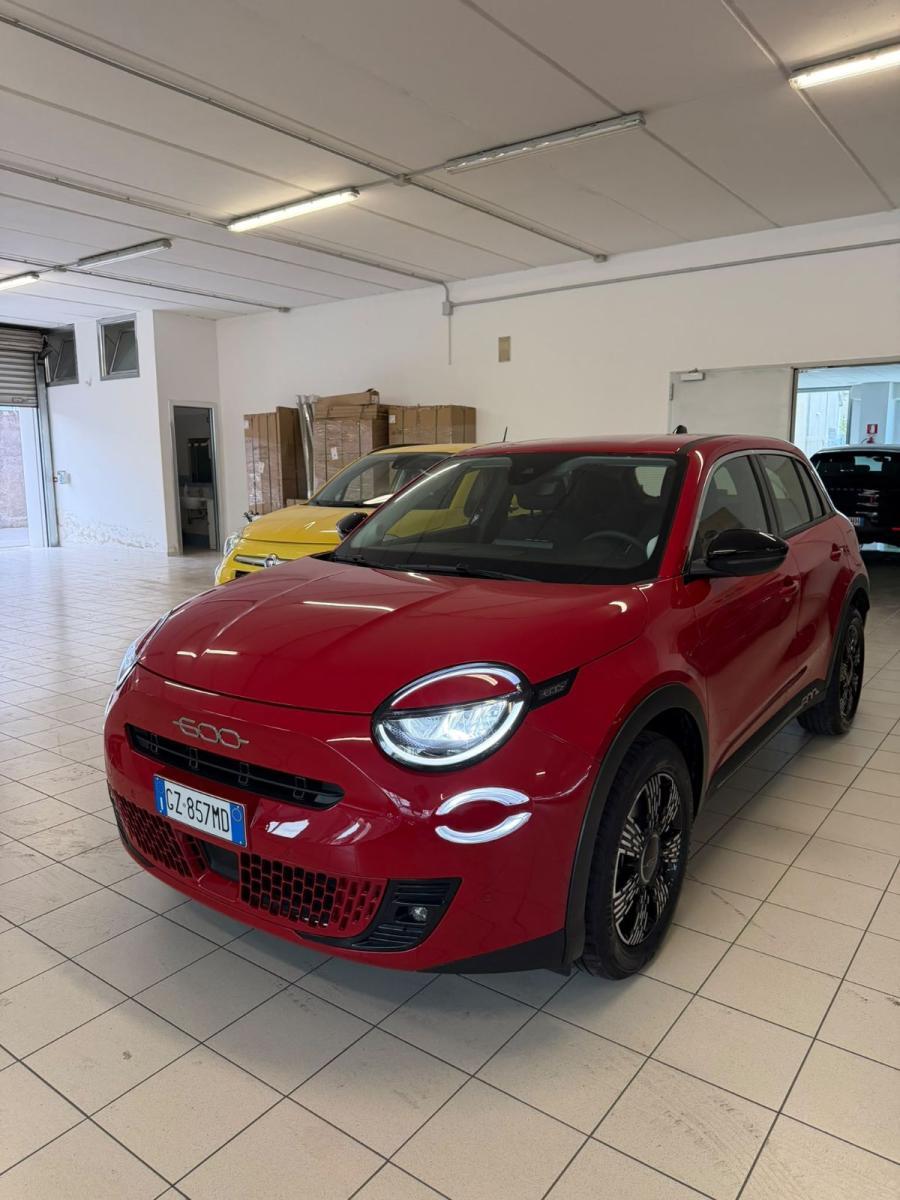 FIAT - 600 - Hybrid DCT MHEV POP