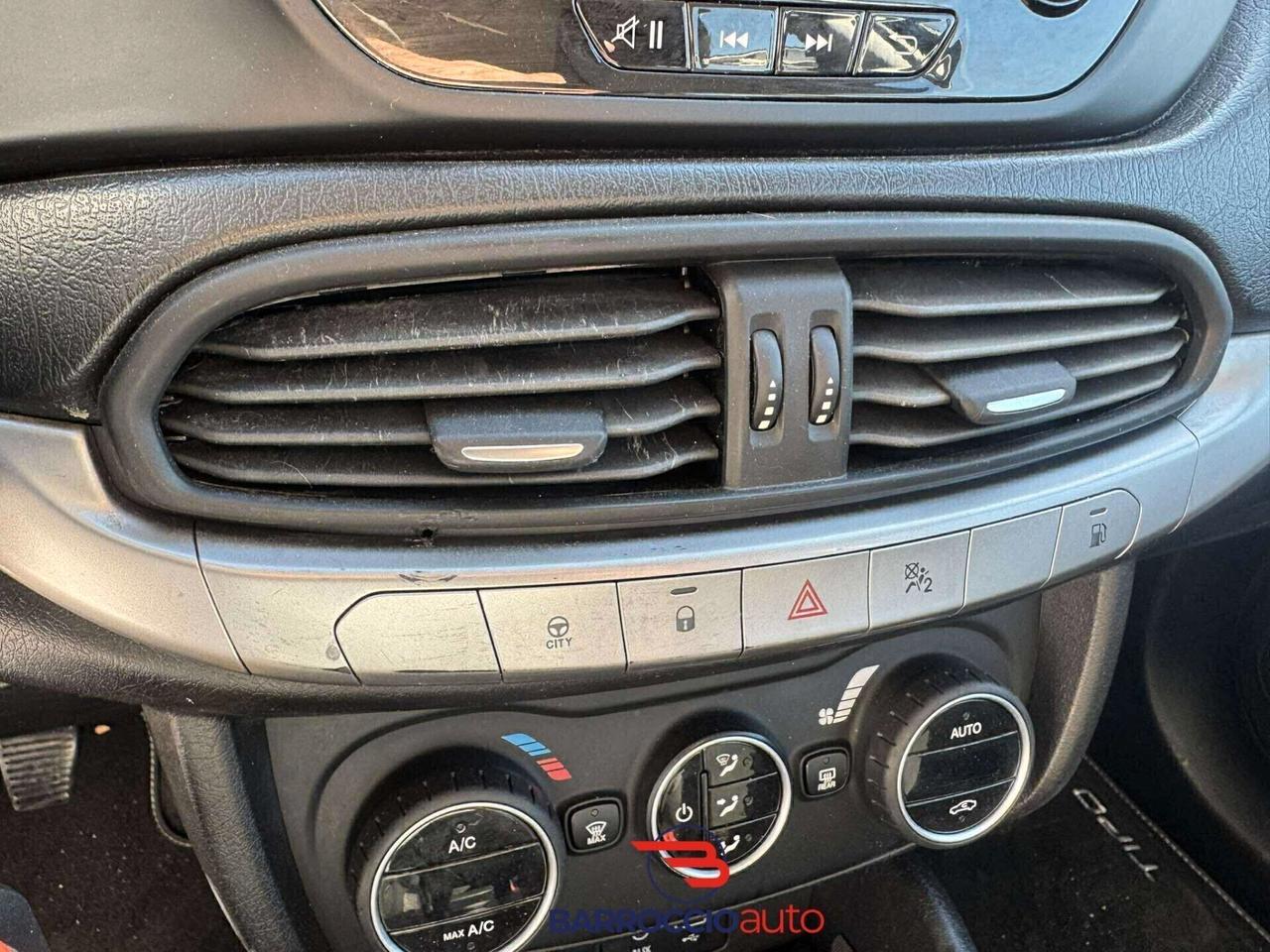 Fiat Tipo 1.4 T-Jet 120CV GPL SW Lounge-2018