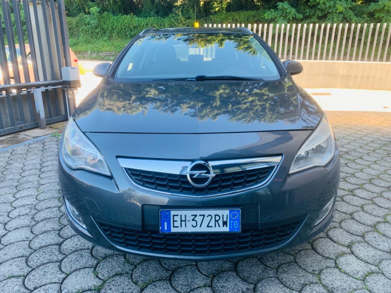 Opel Astra 1.7 CDTI 125CV Sports Tourer Cosmo