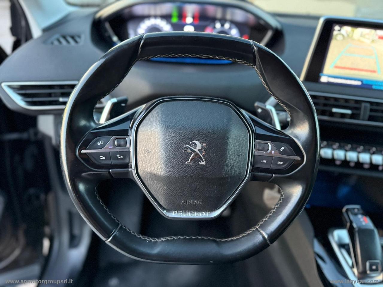 PEUGEOT 5008 BlueHDi 130 S&S EAT8 Allure