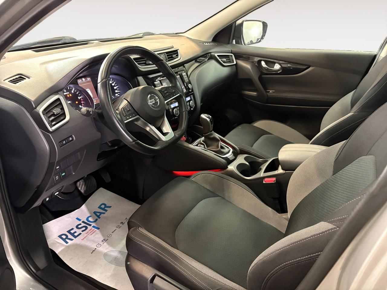 NISSAN Qashqai 1.5 dci N-Connecta 115cv dct CAMBIO AUTOMATICO