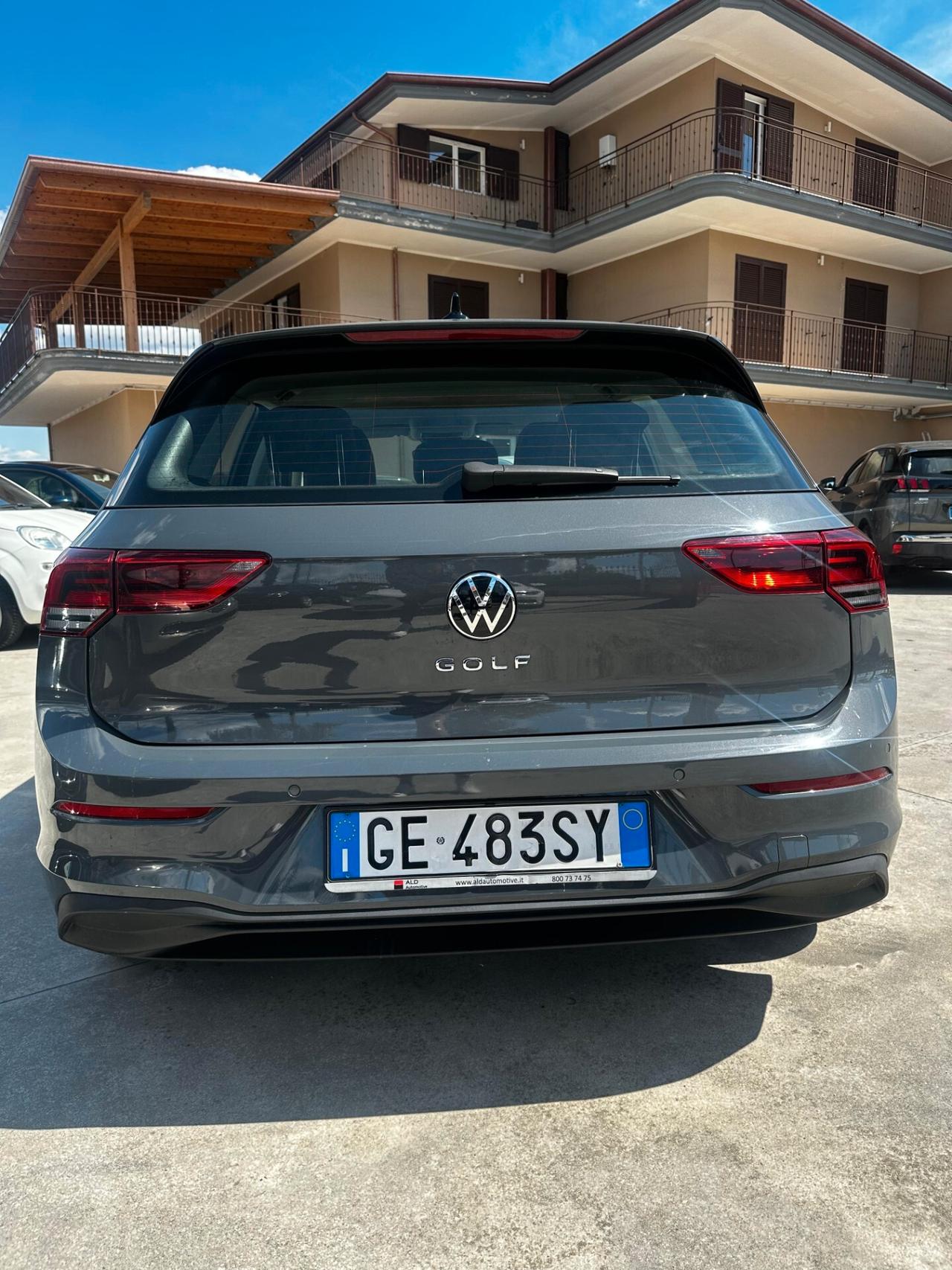 Volkswagen Golf 1.5 tgi dsg style 96kw