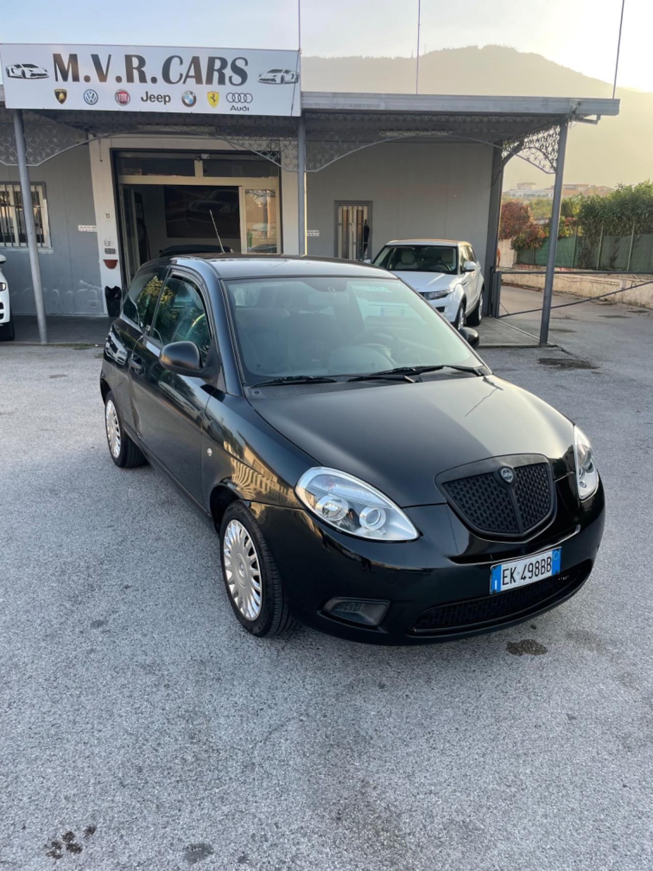 Lancia Ypsilon 1.2 69 CV Diva