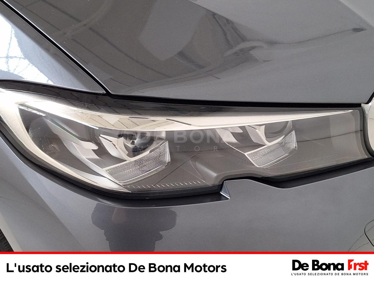 BMW Serie 3 320d touring mhev 48v xdrive auto