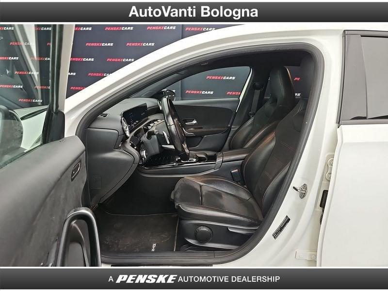 Mercedes-Benz Classe A Berlina A 200 d Automatic Premium