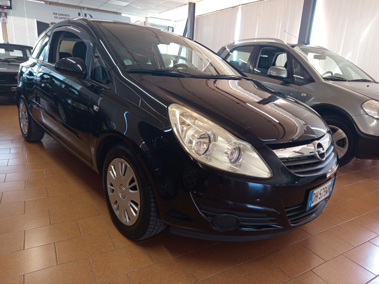 Opel Corsa 1.0 12V 3 porte Enjoy, ok neopatentati