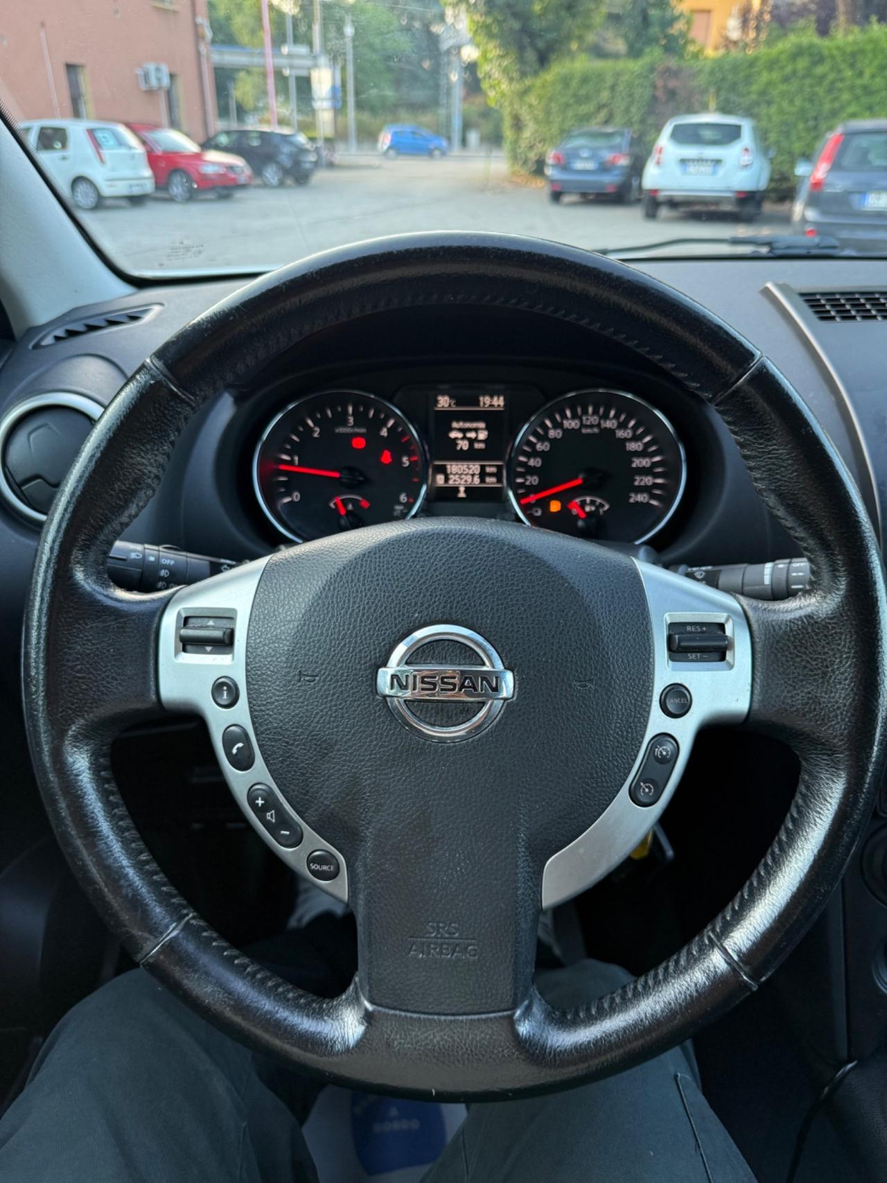 Nissan Qashqai 1.5 dCi DPF Tekna