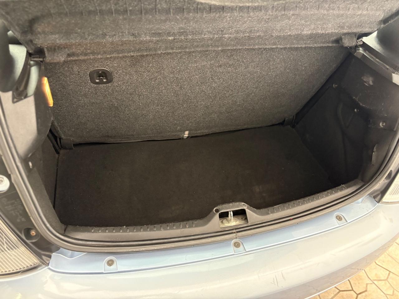 Lancia Ypsilon 1.3 MJT 90 CV Oro