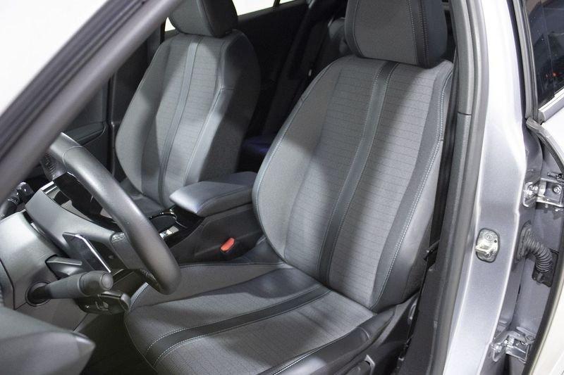 Peugeot 2008 2008 BlueHDi 130cv EAT8 Allure