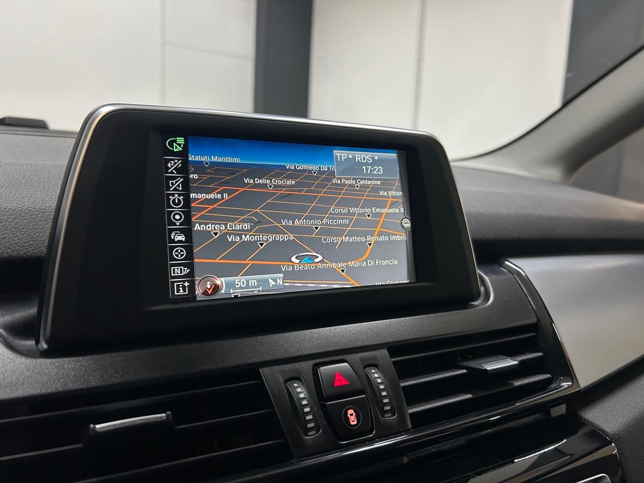 Bmw 216 216d Active Tourer Sport