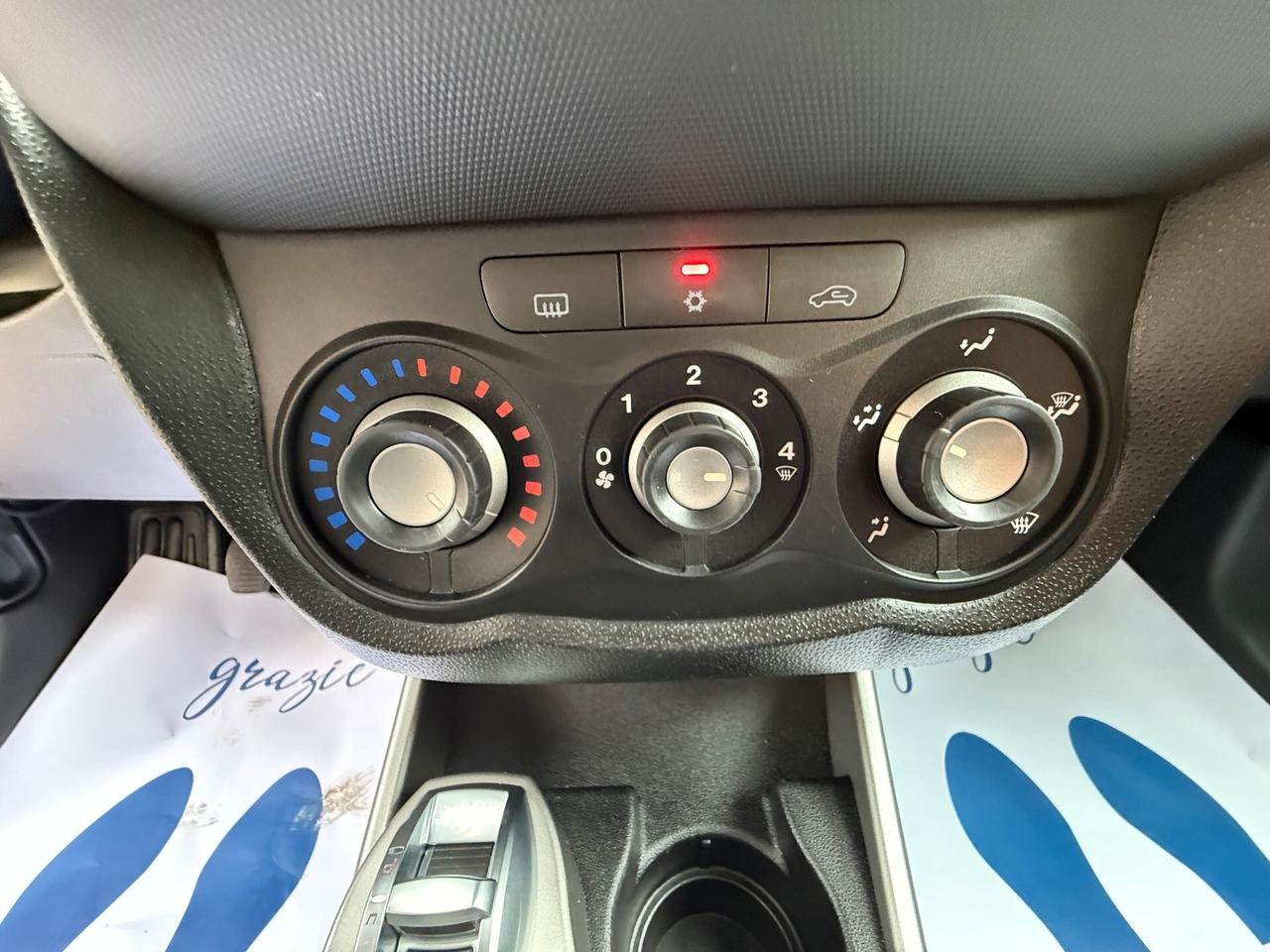 Alfa Romeo MiTo 1.3 JTDm 85 CV-Neopatentati