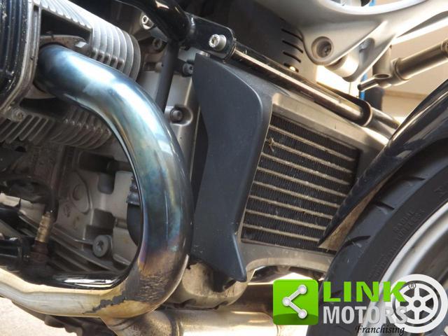BMW R 1200 R anno 2008 con valigie laterali BMW originali