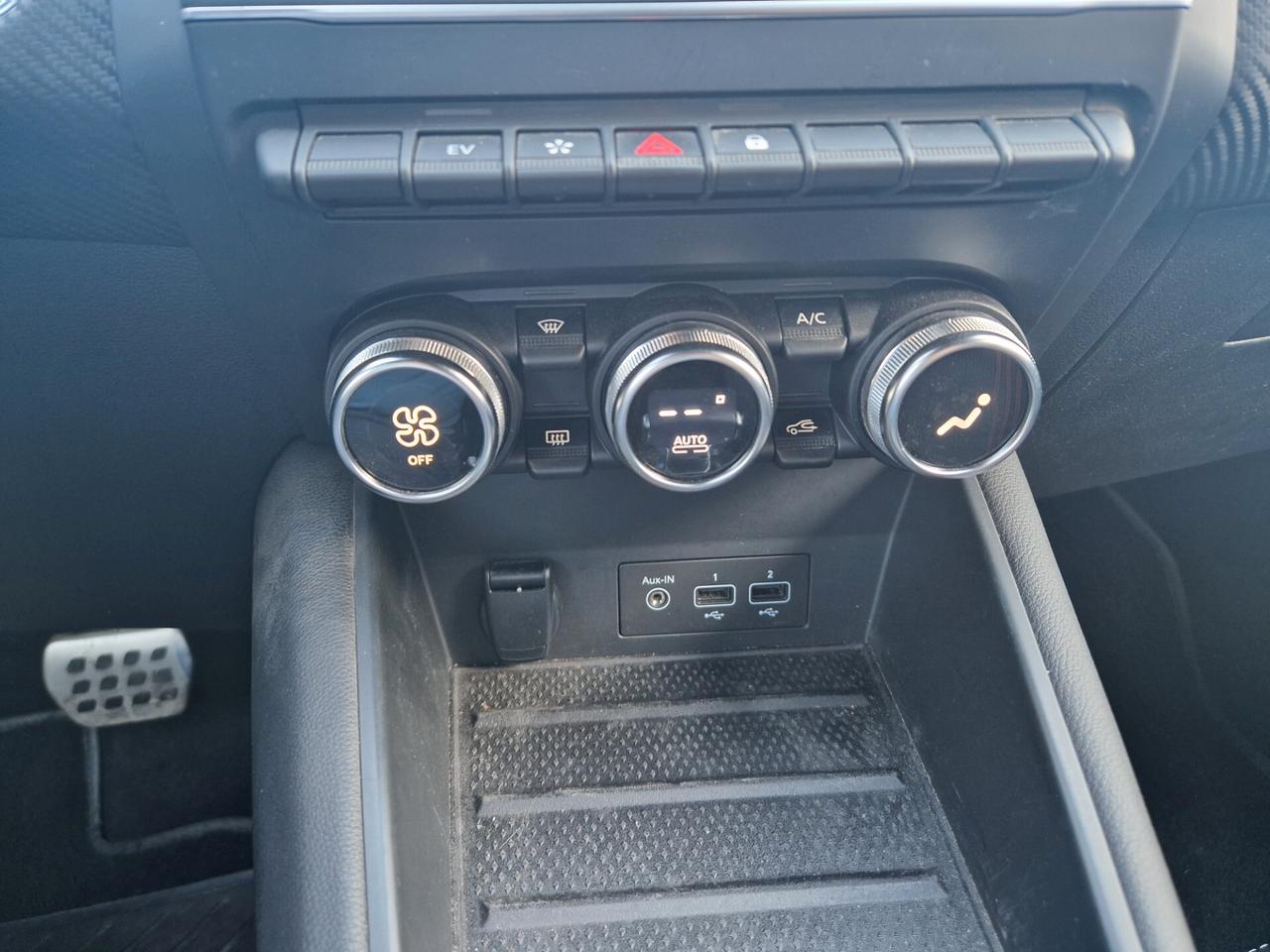 Renault Captur 1.6 145CV "45.300 km" RS-line, Bicolore, Carplay, Sensori